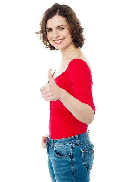 Kobieta moda młody Wyświetlono kciuki znak — Zdjęcie stockowe