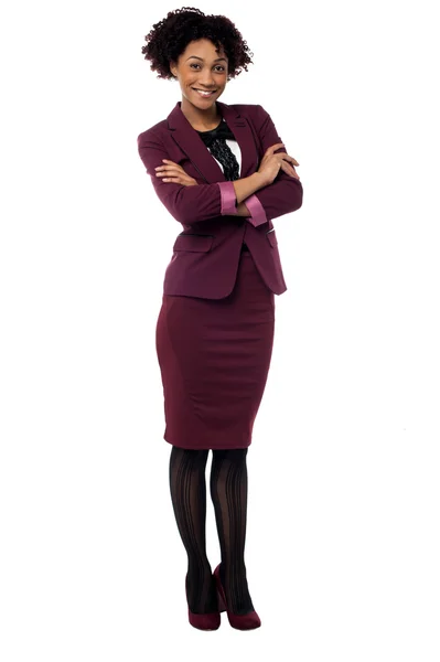 Confident corporate woman with folded arms — Stock Photo, Image