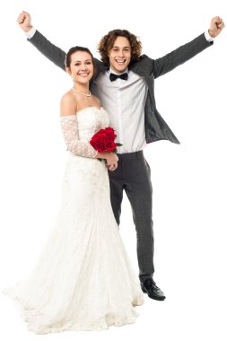 neşeli yeni evli çift, heyecanlı adam