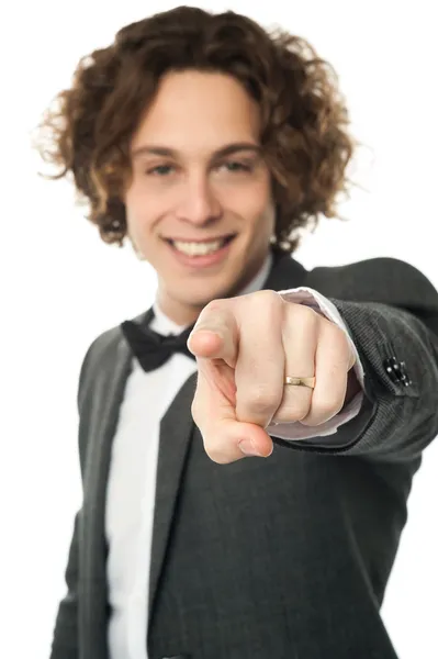 Handsome man in bowtie pointing you out — Stock Photo, Image