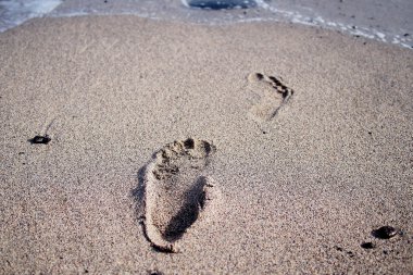 deniz kum footprints ile