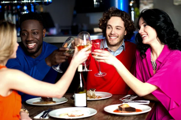 Lets celebrate...Cheers! — Stock Photo, Image