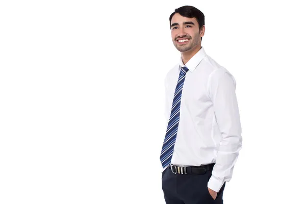 Jonge zakenman tegen witte achtergrond — Stockfoto