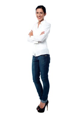 gülümseyen güvenli moda bayan