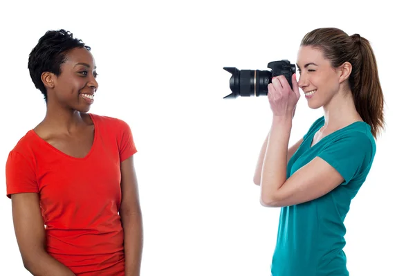 Smile please! redo för klicka. — Stockfoto