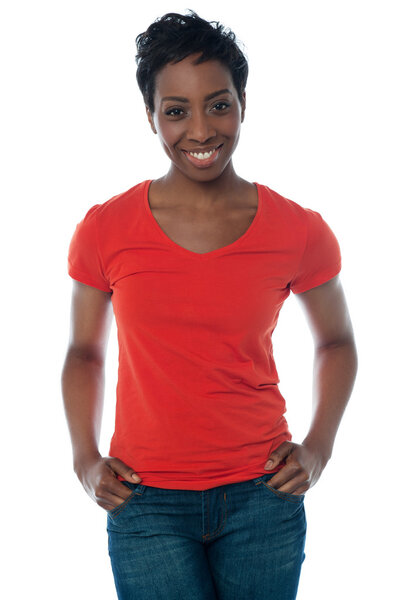 Улыбание случайной женщины в стиле
