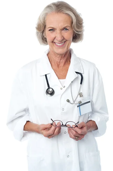 Experienced female medical professional — Stock Photo, Image