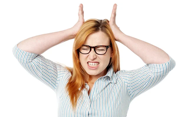 Frustrated woman expressing breakdown — Stock Photo, Image