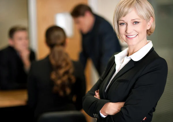 Business team al lavoro, manager in primo piano — Foto Stock