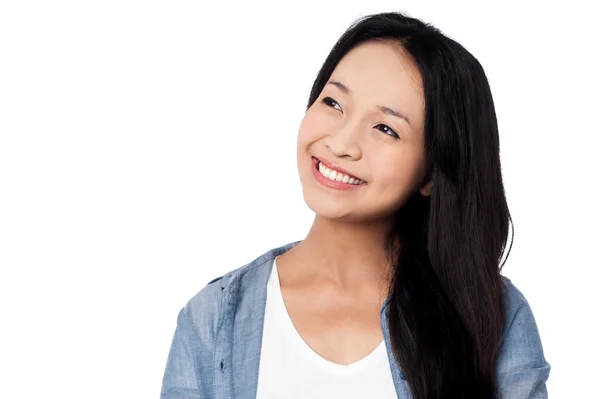 Charming chinese girl, casual pose — Stock Photo, Image