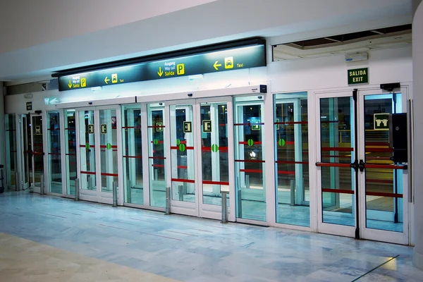 Ворота терминала аэропорта — стоковое фото