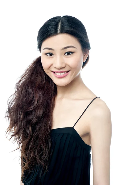 Chinese girl in sleeveless top — Stock Photo, Image