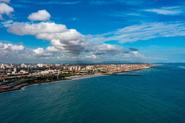 Fortaleza şehrinin hava manzarası. Brezilya. Plaj şehirleri.