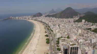 Rio de Janeiro şehri, Brezilya. Copacabana Sahili.