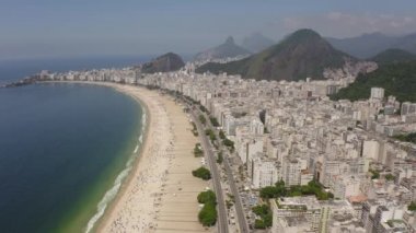 Copacabana plajı. Rio de Janeiro şehri, Brezilya. Güney Amerika.
