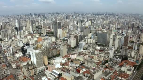 大都市人口过多 有许多房屋和建筑物的稠密住宅区的空中 圣保罗 — 图库视频影像