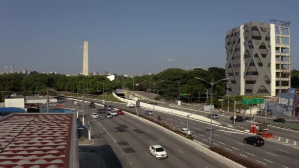Sao Paulo Brezilya Mayıs Bulvarı Arka Planda Ibirapuera Obelisk Park — Stok video