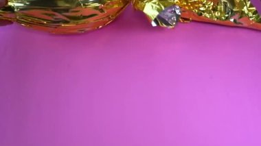 Mutlu Paskalyalar. Lezzetli Paskalya tatlıları. Tatlı, hediye..