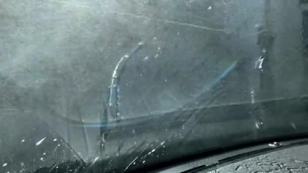 Πλένονται Γυαλιά Αυτοκινήτου Εσωτερική Άποψη Ενός Αυτοκινήτου Που Πλένεται — Αρχείο Βίντεο