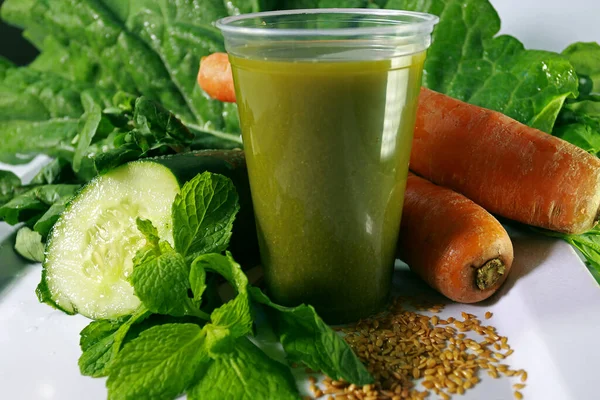 Natural Vegetable Juice Vegan Green Juice — Stock Photo, Image