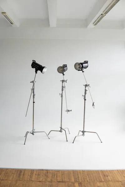 Apparecchiature Illuminazione Professionali Flash Stand Ciclorama Moderno Studio Fotografico Octabox — Foto Stock