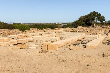 Trapani, Marsala, İtalya 'daki Herkül Tapınağı' nın (Tempio di Ercole) panoramik manzaraları..
