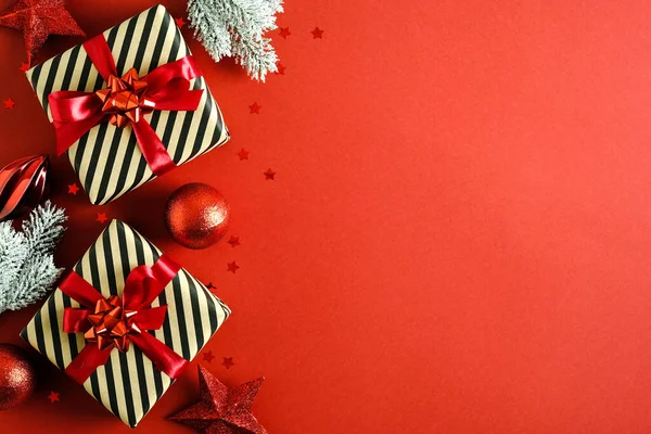 크리스마스 그라운드에는 줄무늬 전나무 Xmas Greeting Card Template New Year — 스톡 사진