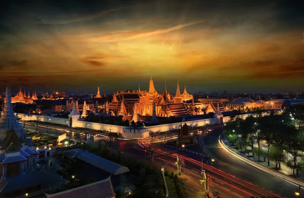 Большой дворец Ват-Пра-Каев — стоковое фото