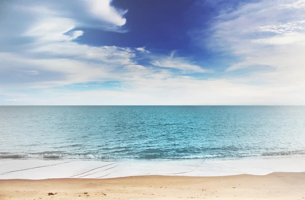 Deniz manzara khao lak beach Tayland — Stok fotoğraf