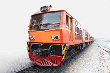Tren geçerken