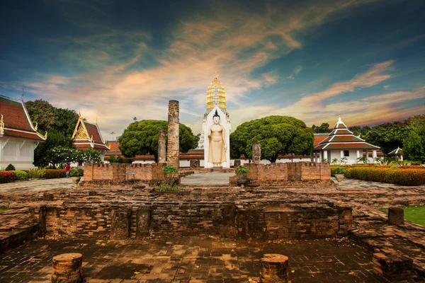 Wat Phra Sri Rattana Mahathat Temple, Phitsanulok, Thailandia — Foto Stock