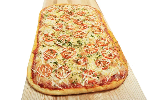 Pizza dengan tomat — Stok Foto
