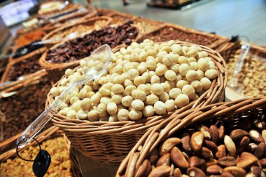 karışık Kuruyemiş (ceviz, fıstık, badem, fıstık, kaju, çam nu