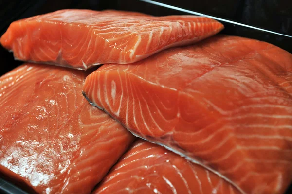 Filetto di salmone fresco — Foto Stock