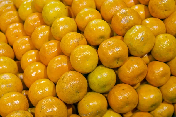 Mandarinen im Supermarkt — Stockfoto