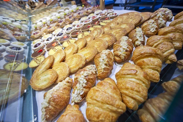 Croissanter og kjeks – stockfoto