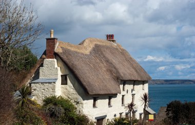 thatched yazlık kilise koyu cornwall