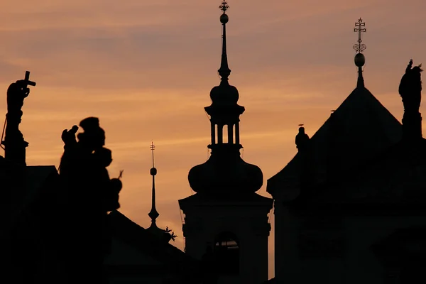 Torre della chiesa di San Nicola, Praga — Foto Stock