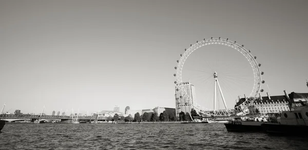 Londýnské oko, kolo tisíciletí — Stock fotografie