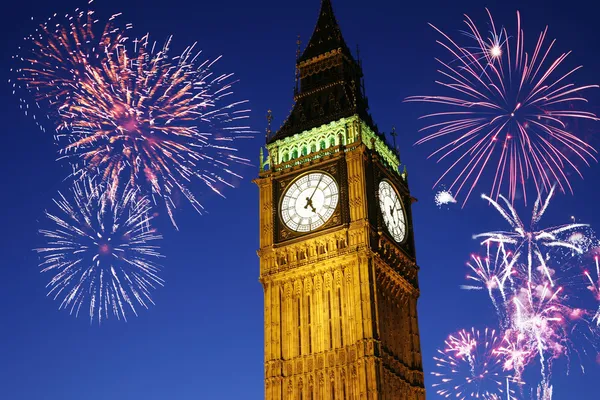 Fogos de artifício sobre Big Ben — Fotografia de Stock