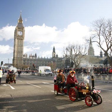 2013, Londra yılbaşı günü yürüyüşü