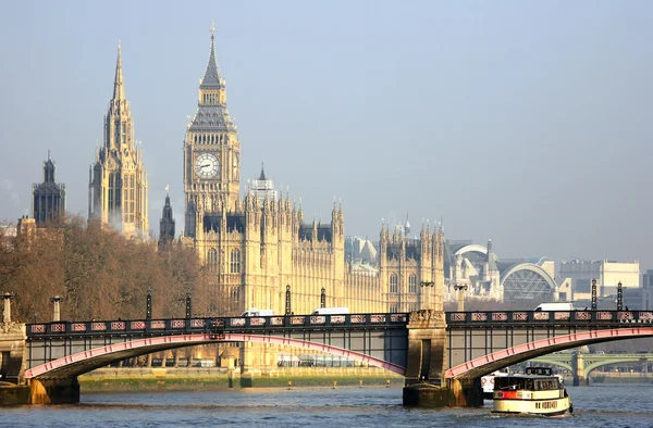 Panoramę Londynu, Pałacu Westminsterskiego — Zdjęcie stockowe