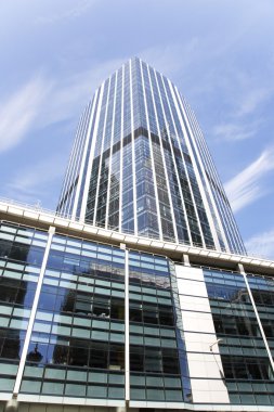 Londra gökdelen, 99 bishopsgate