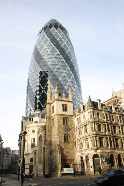 Londra gökdelen, 30 st mary balta da Kornişon denir