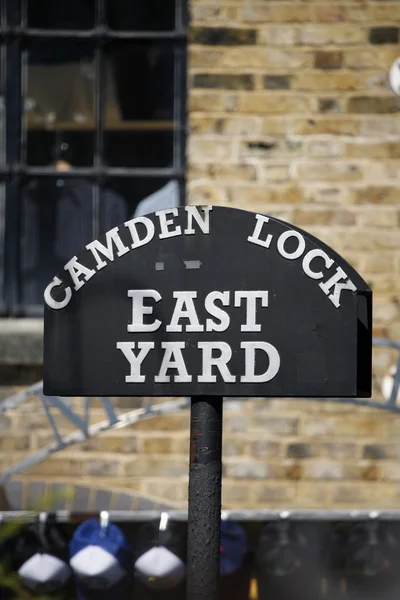 Londra sokak tabelası, camden — Stok fotoğraf