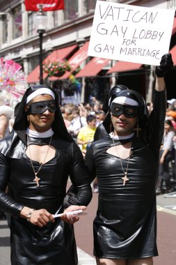 2013, Londra gurur duyuyoruz.