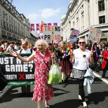 2013, Londra gurur duyuyoruz.