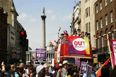 2013, Londra gurur duyuyoruz.