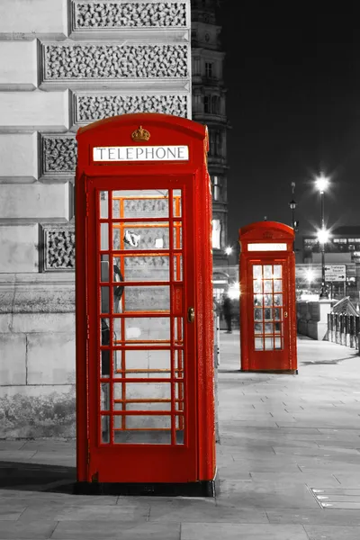 Londra kırmızı telefon kulübesi — Stok fotoğraf