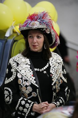 2013, inci gibi krallar ve queens